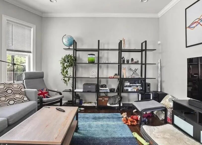 Building Photo - 47 Beech Glen St