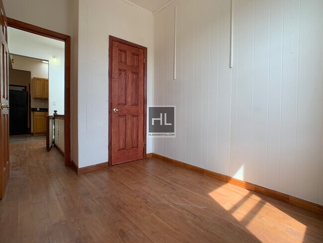 Building Photo - 74 STREET