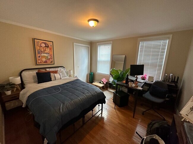 Building Photo - 438 Washington St