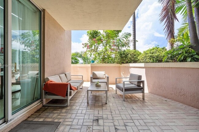 Building Photo - 17555 Atlantic Blvd