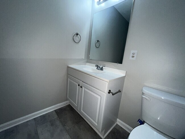 Building Photo - 3561 Mill Run