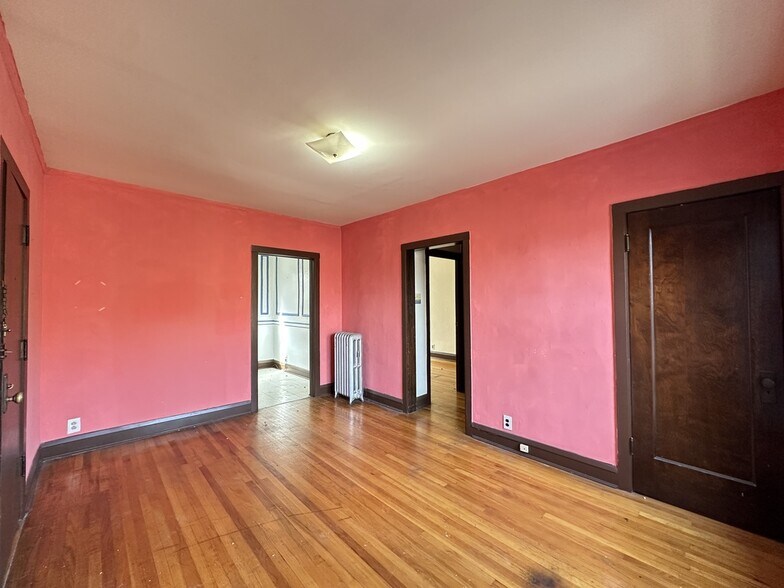 Building Photo - 2706 N Spaulding Ave