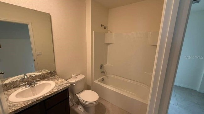 Building Photo - 1511 Catbriar Wy