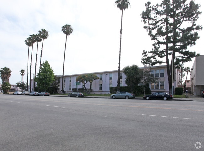 Building Photo - Woodman Park Apartments