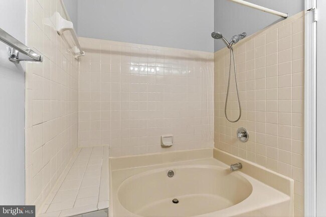Building Photo - 12253 Fort Buffalo Cir