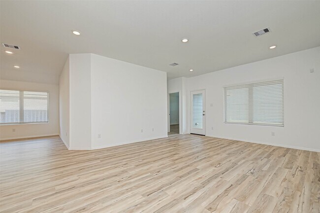 Building Photo - 21343 Bering Reach Dr