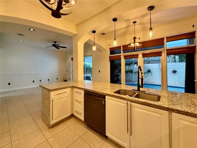 Building Photo - 2802 SW 149th Pl