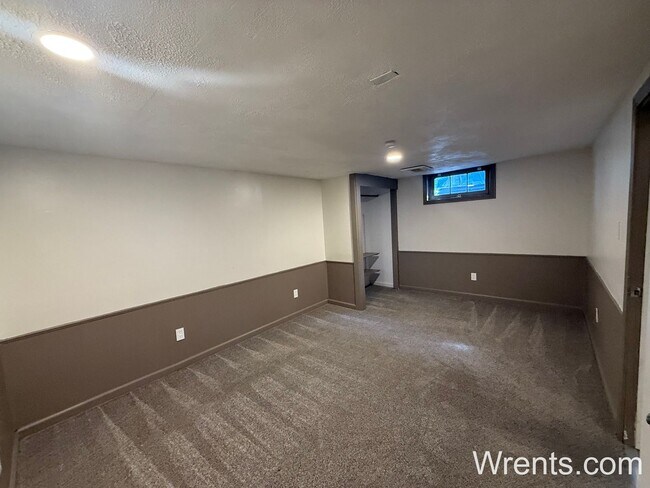 Building Photo - Cute 3 Bed/2 Bath Home Audubon area