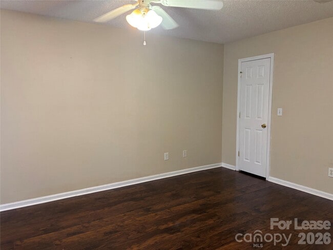 Building Photo - 1641 Clooney Ln