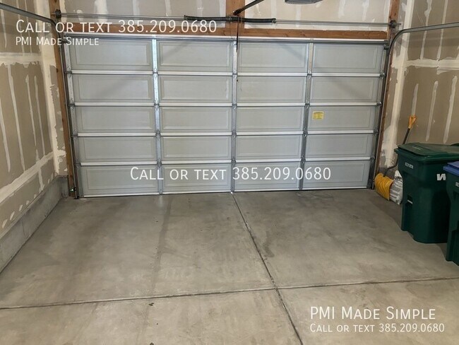 Building Photo - Modern and Spacious Home In Lehi with 2 Ca...