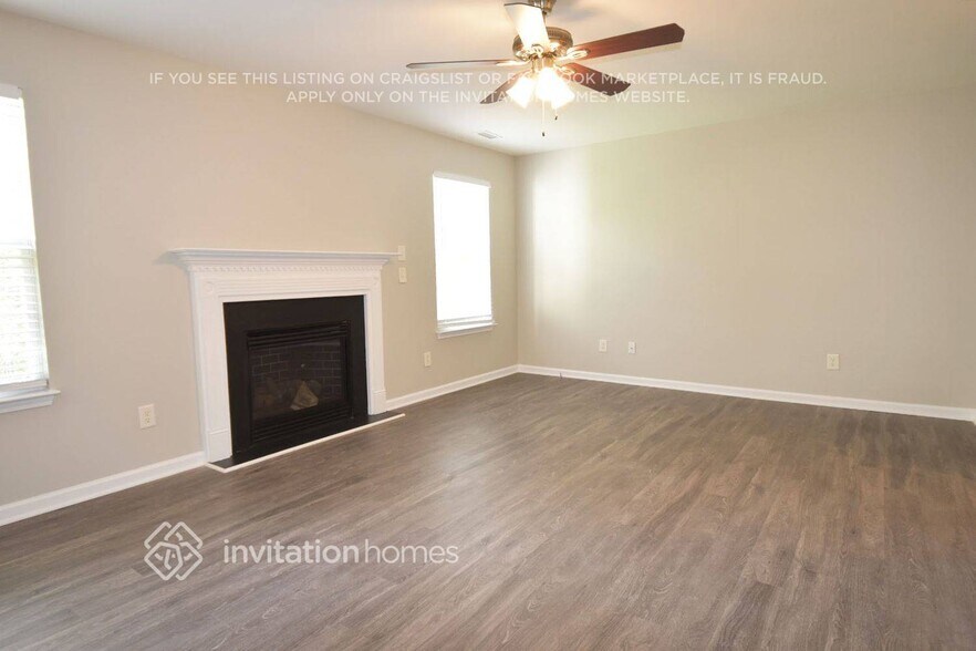 Building Photo - 3821 Tyler Bluff Ln