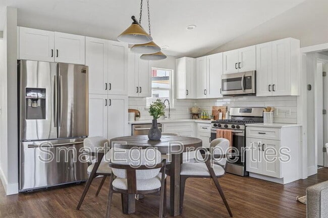 Building Photo - 3703 Tower View Ct
