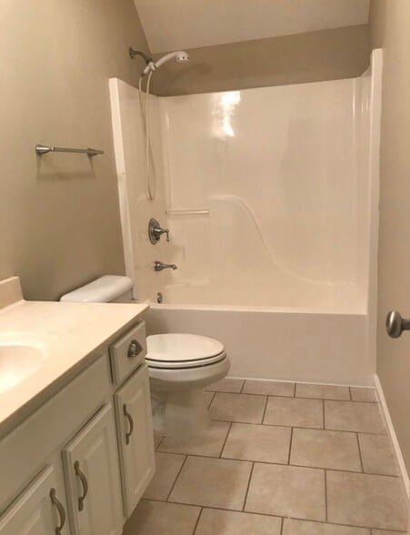 Building Photo - 1329 Copperfield Dr