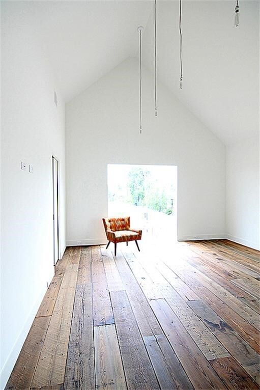 Building Photo - 226 W 25th St