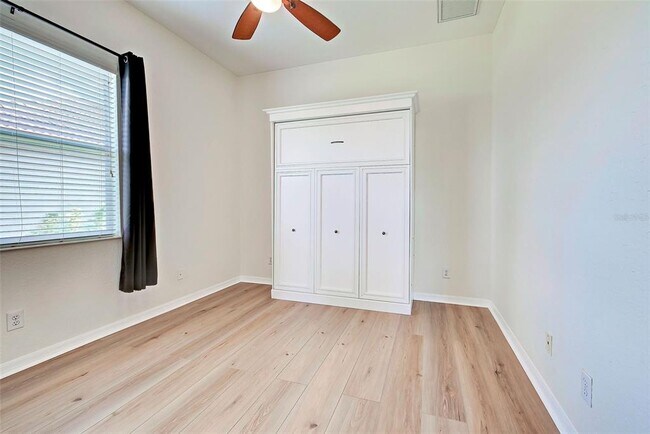 Building Photo - 12086 Granite Woods Loop