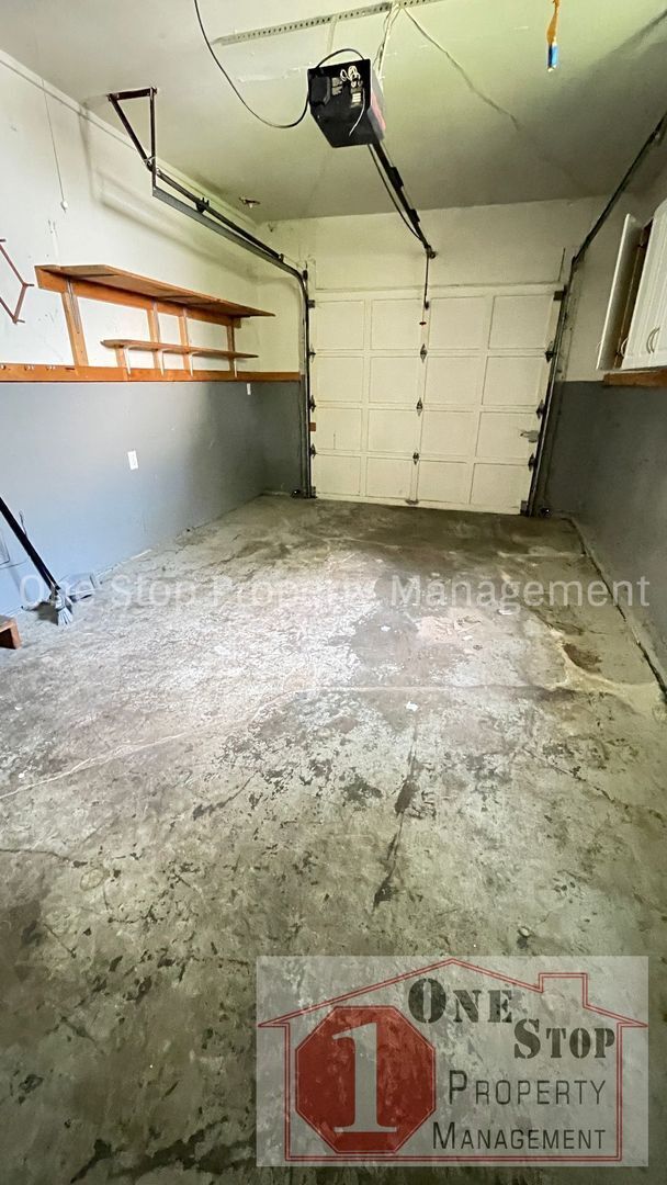 Building Photo - Beautifully 3 Bedroom, 2 Bath home in Rayt...
