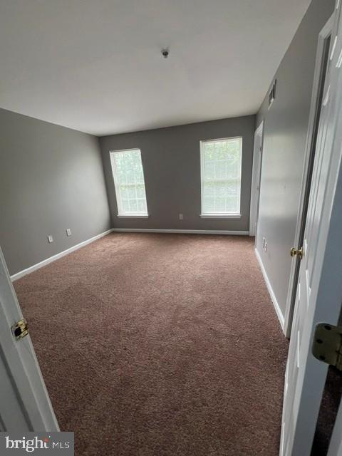 Building Photo - 519 Eisenhower Dr