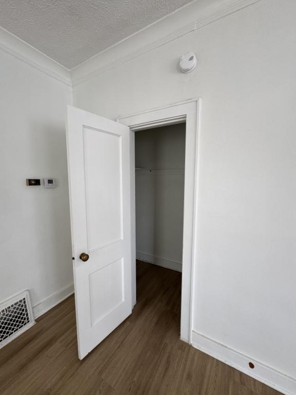 Building Photo - 1620 W Pine St