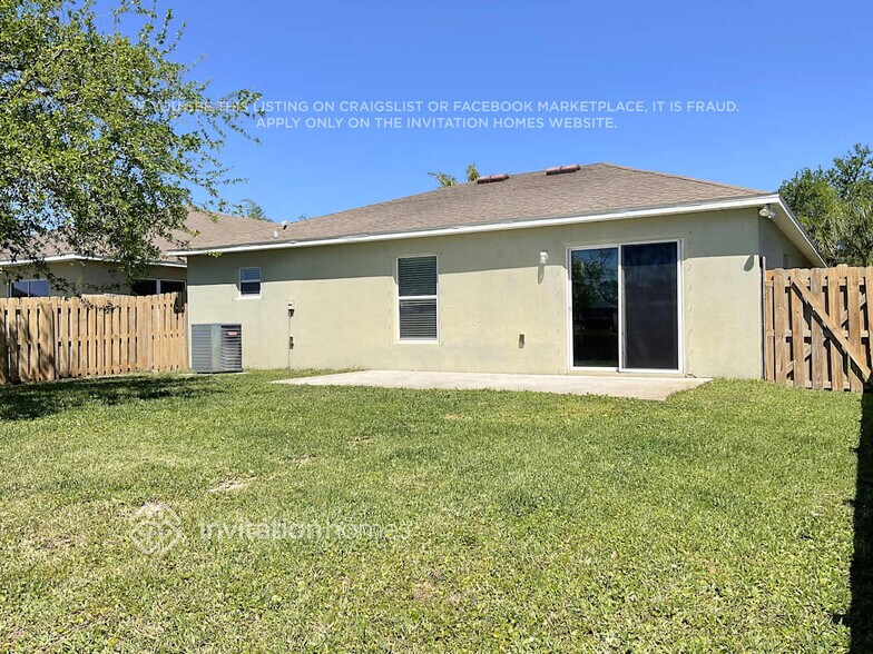 Building Photo - 3468 Sepia St