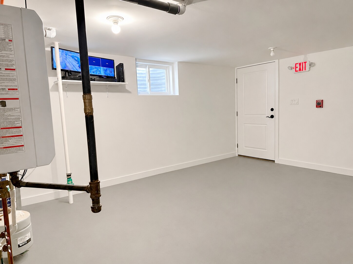 Building Photo - 470-472 Green St. Unit 1