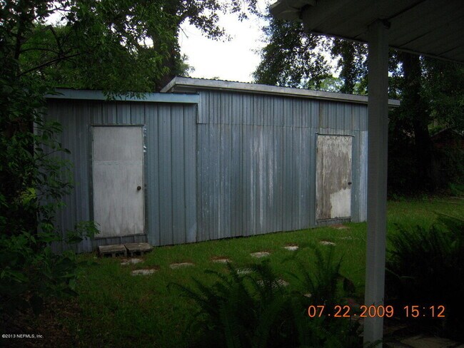 Building Photo - 3353 Ernest St