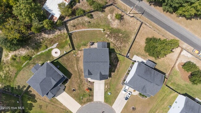 Building Photo - 620 Overland Ct