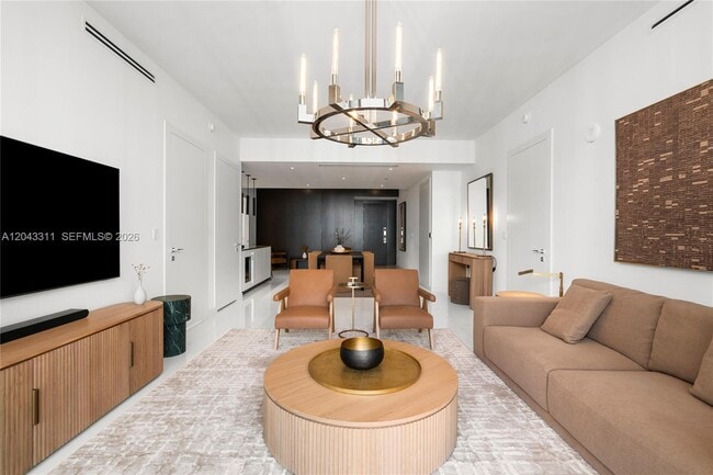 Building Photo - 300 Biscayne Blvd Way