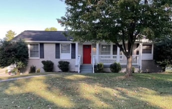 Building Photo - 673 Des Moines Dr