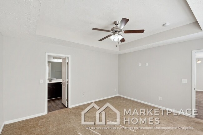 Building Photo - 741 Hollandale Rd