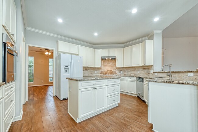 Building Photo - 22011 Windmill Bluff Ln
