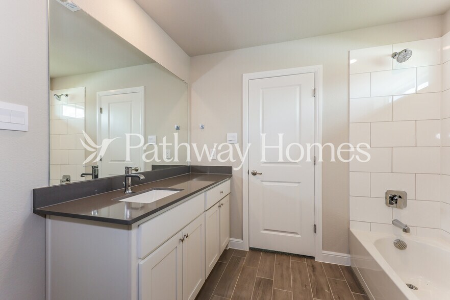 Building Photo - 1748 Reverie Rd