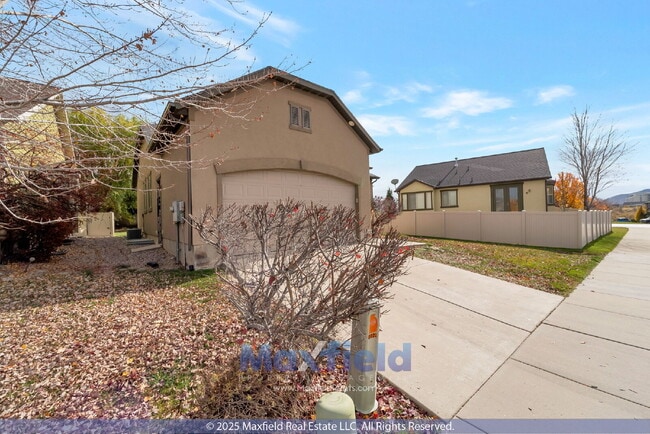 Building Photo - NEW CARPET - 6BD 4BTH 2GAR - Home in Lehi - 6 Month Lease available
