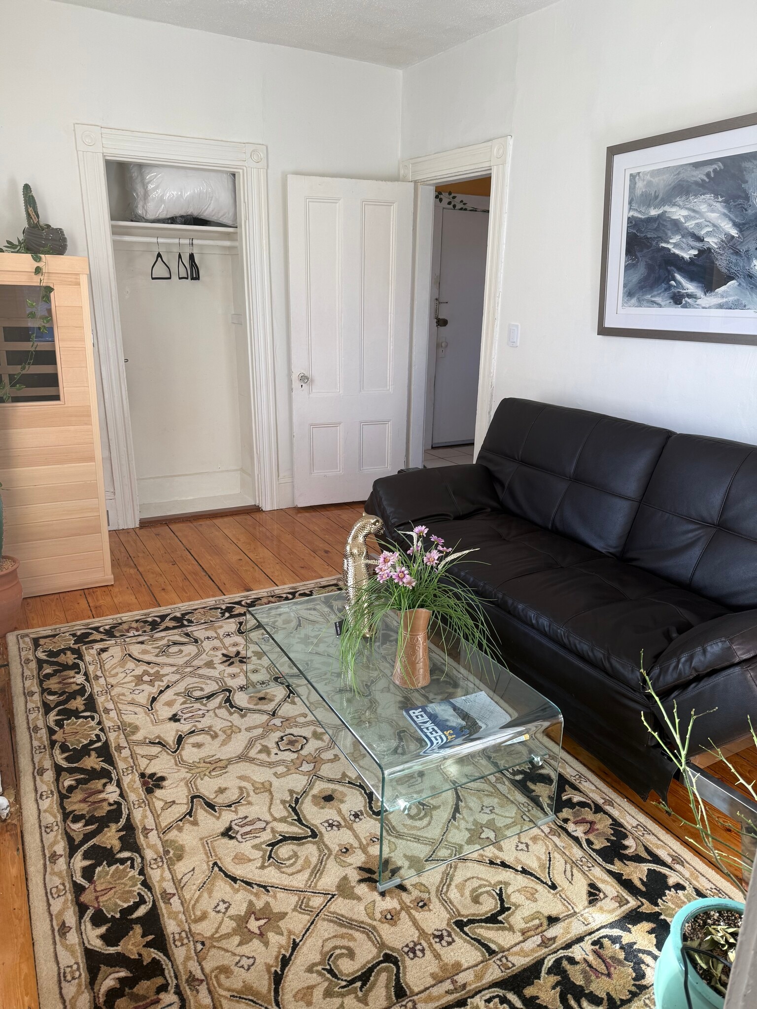 Building Photo - 66 Callender St