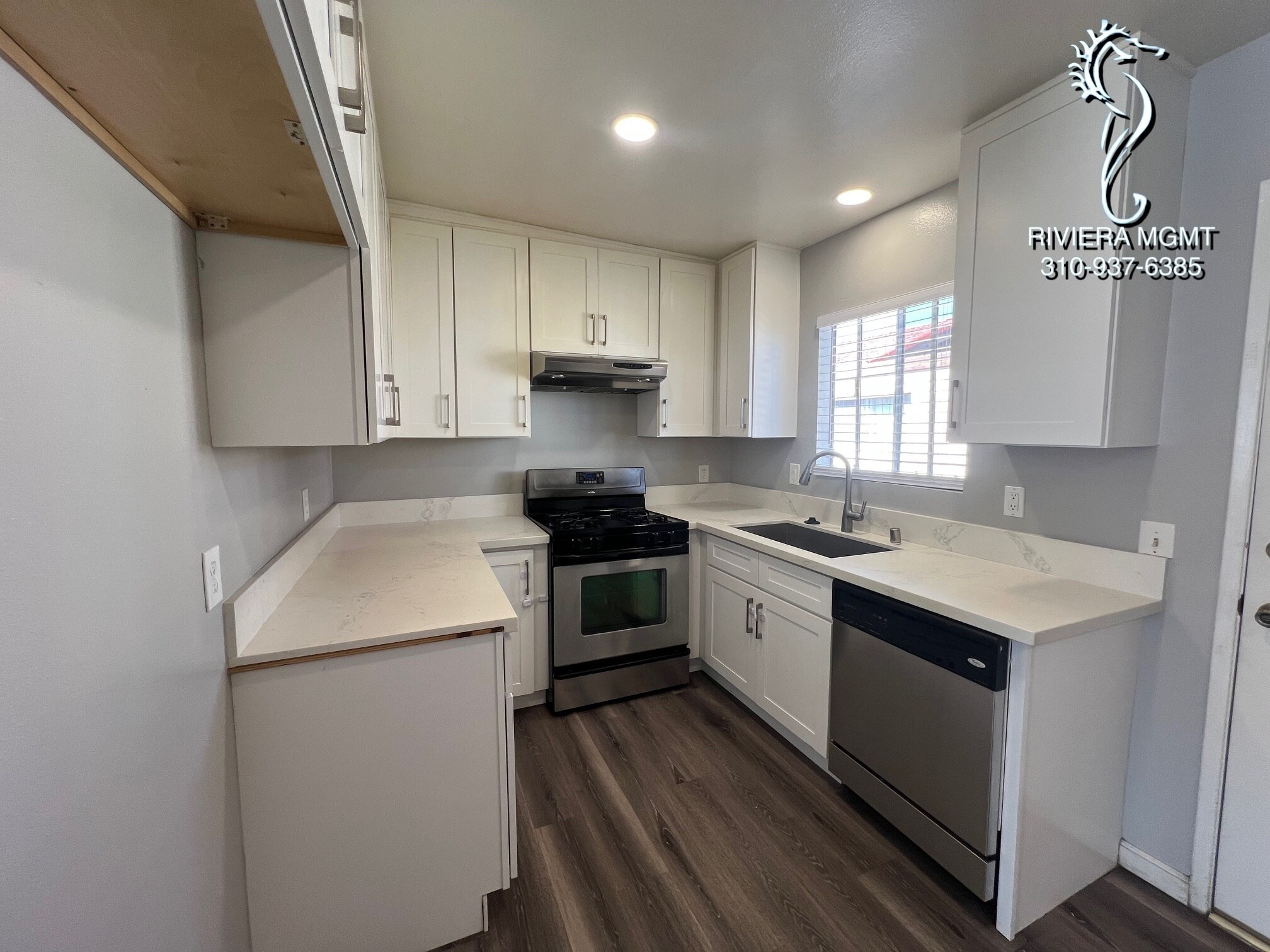 Building Photo - 18003 Crenshaw Blvd