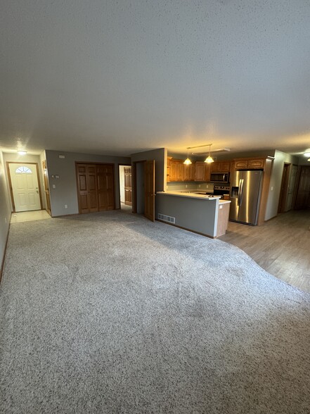 Primary Photo - 155 Meadow Ln