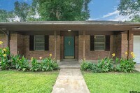 Building Photo - 751 Avenue B