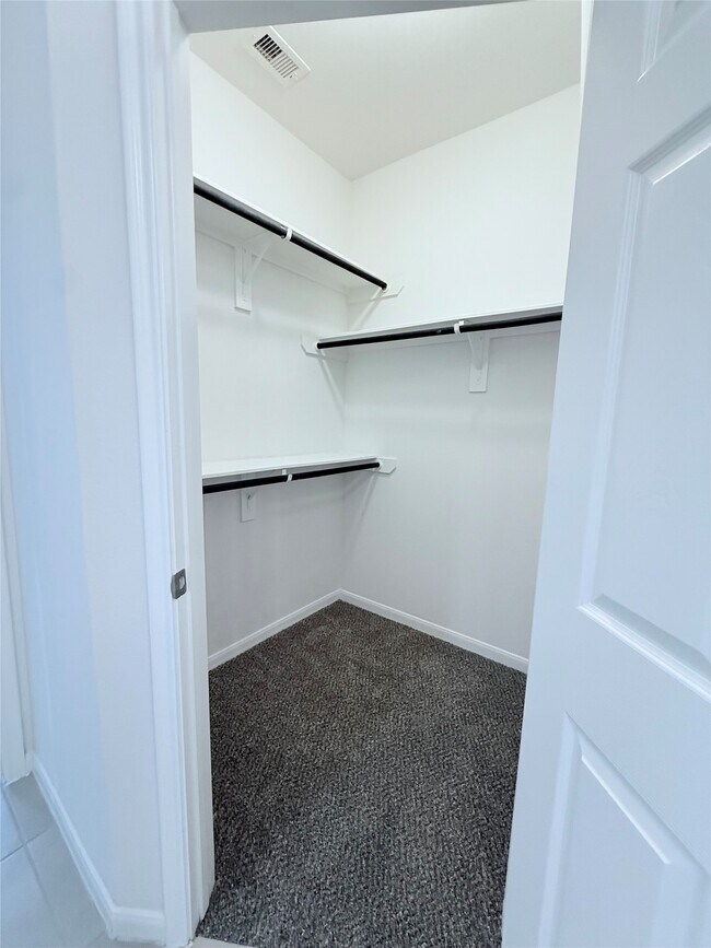 Building Photo - 4031 Addison Ranch Ln