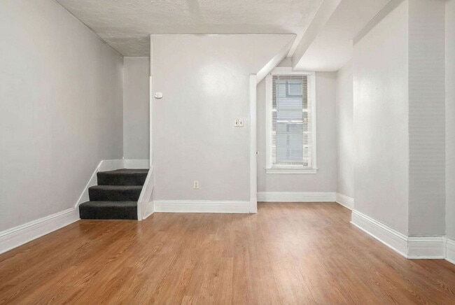 Building Photo - 45 McMillen Ave