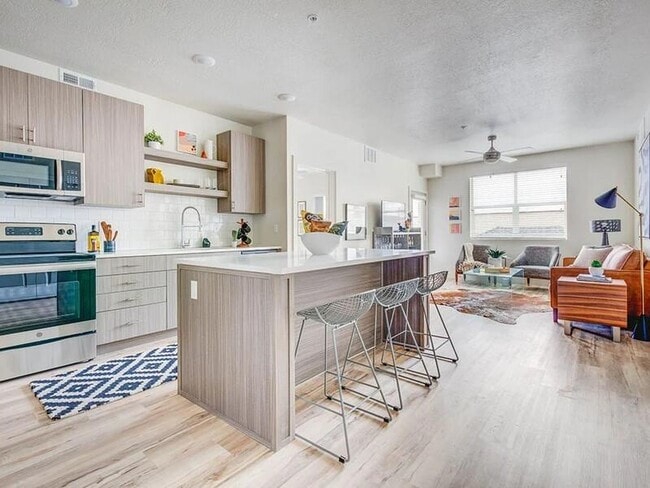 Building Photo - 21LUX Apartments