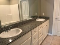 Building Photo - 36034 Cheray Dr