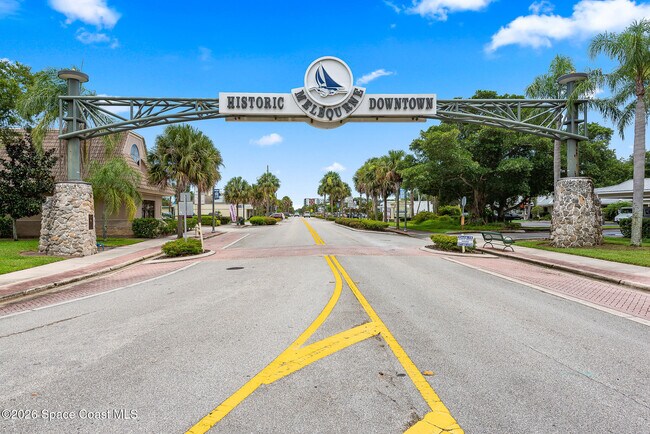 Building Photo - 1465 S Harbor City Blvd