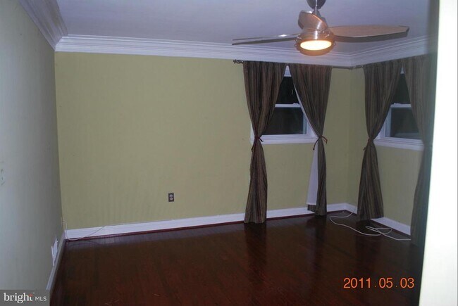 Building Photo - 7324 Blanchard Dr