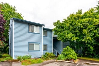Building Photo - 2148 SW Holden St