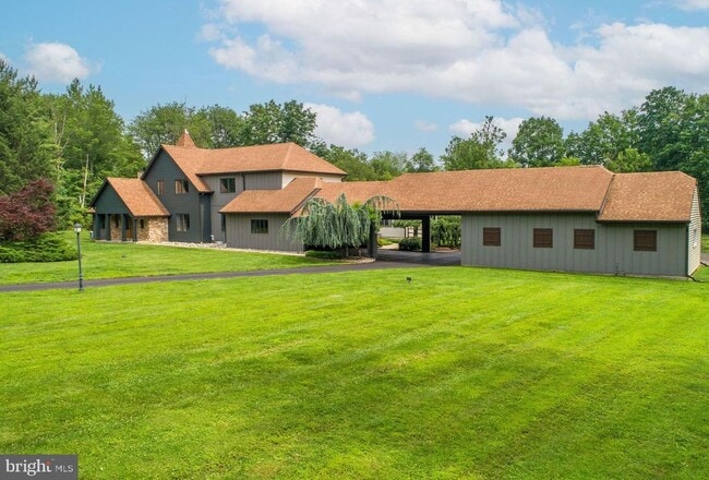 Building Photo - 125 Edison Furlong Rd