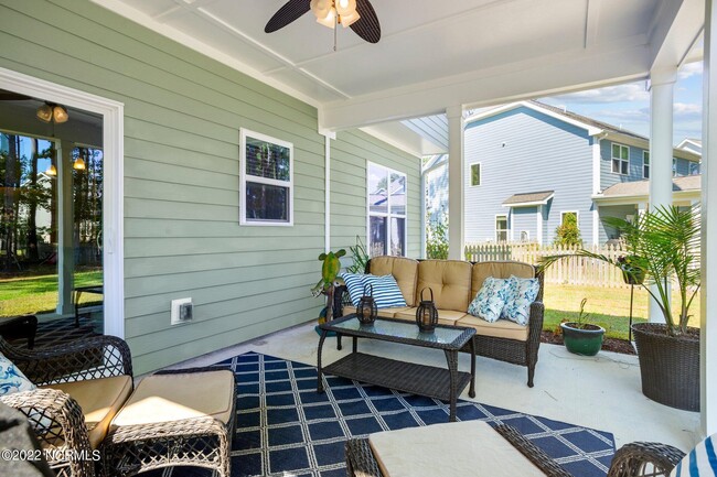 Building Photo - 358 W Goldeneye Ln