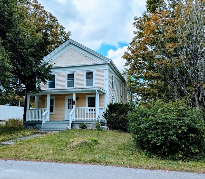 Primary Photo - 16 South St