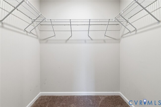 Building Photo - 3605 Roselawn Ter