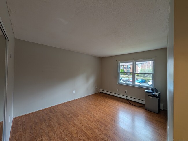 Building Photo - 41 Balance Rock Rd