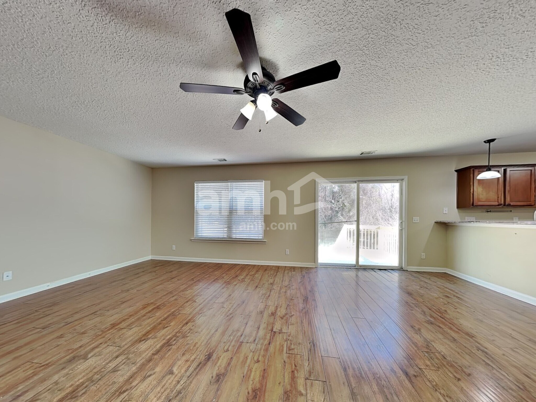 Building Photo - 501 Dresler Rd