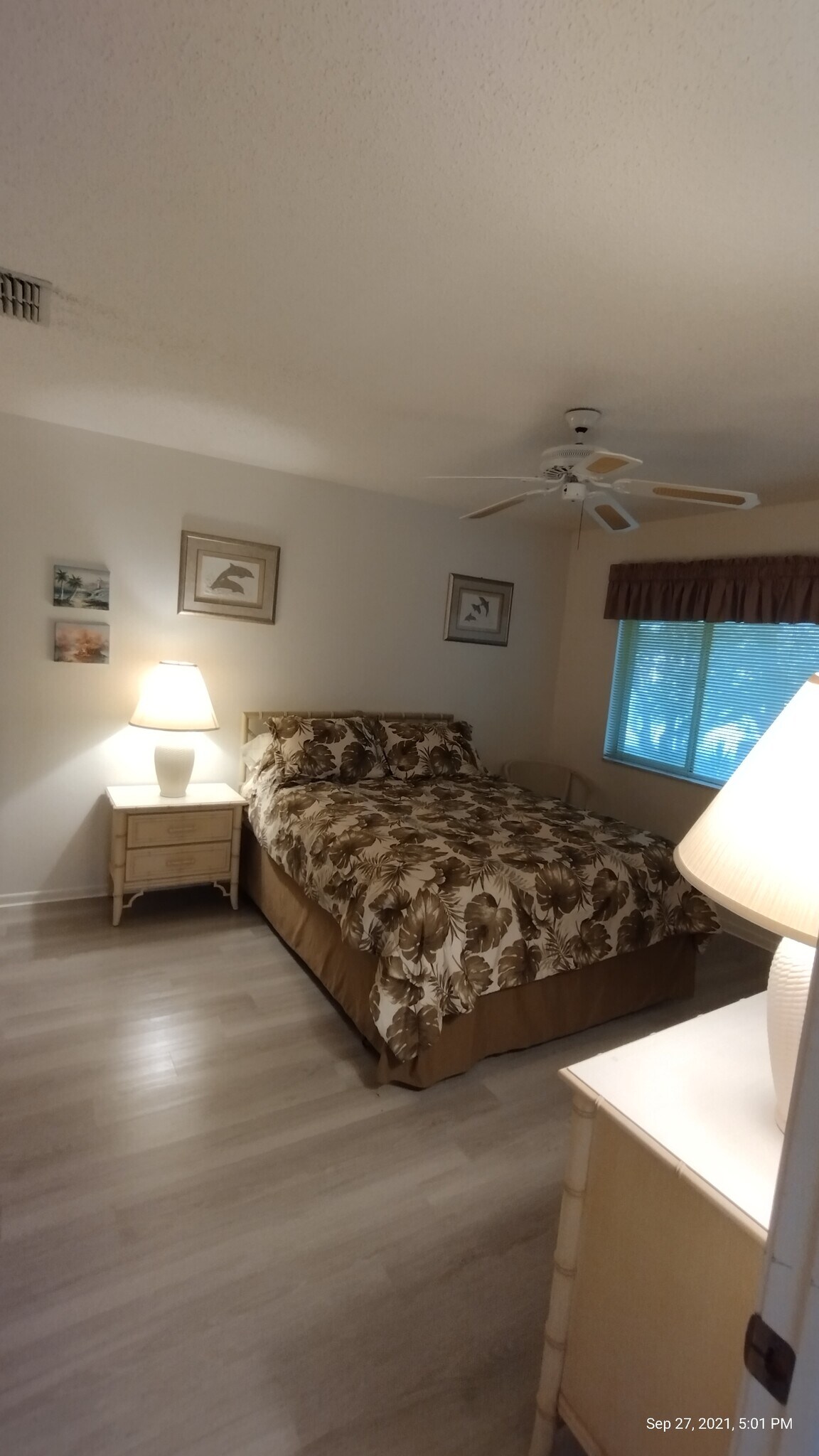 Building Photo - 4454 Pelorus Dr